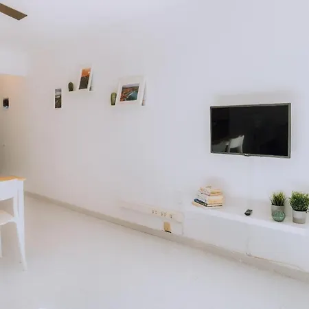 מלון דירות Location In A Great Complex With 300mbps Internet