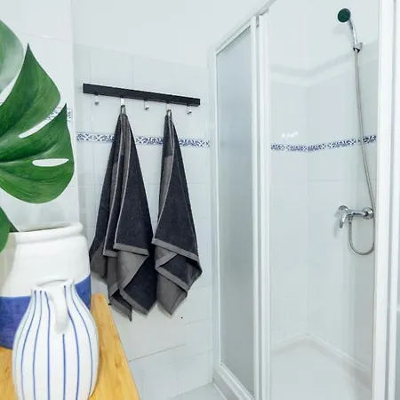 Location In A Great Complex With 300mbps Internet 公寓式酒店