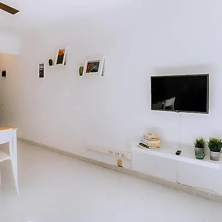 Location In A Great Complex With 300mbps Internet