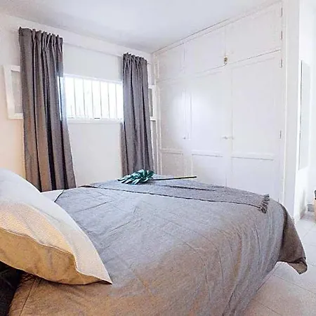 Location In A Great Complex With 300mbps Internet