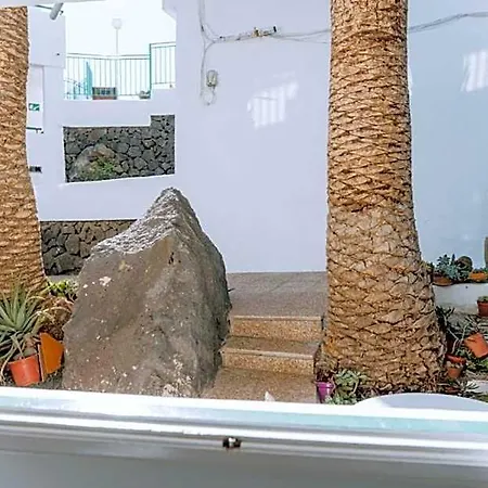 Location In A Great Complex With 300mbps Internet Apartahotel 3*