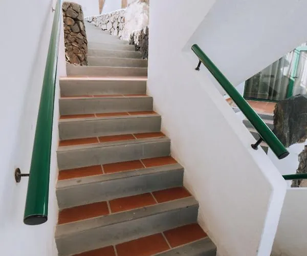 Location In A Great Complex With 300mbps Internet Aparthotel